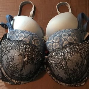 Victoria Secret Bra Lot (3)